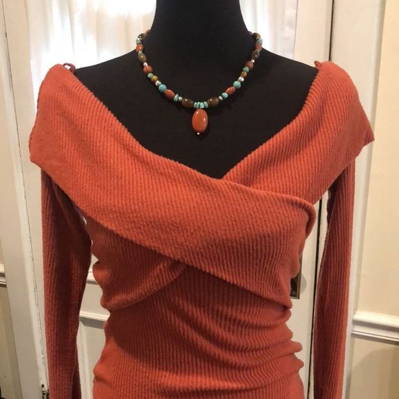 FREE PEOPLE Marley Off The Shoulder Cross Over Long Sleeve Ribbed Knit Sz Small - Picture 1 of 13